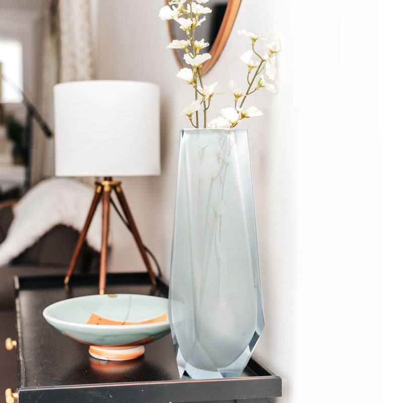 Goccia XL white color Murano glass vase, mouth-blown and crafted by hand on Murano Island in Venice, Italy.