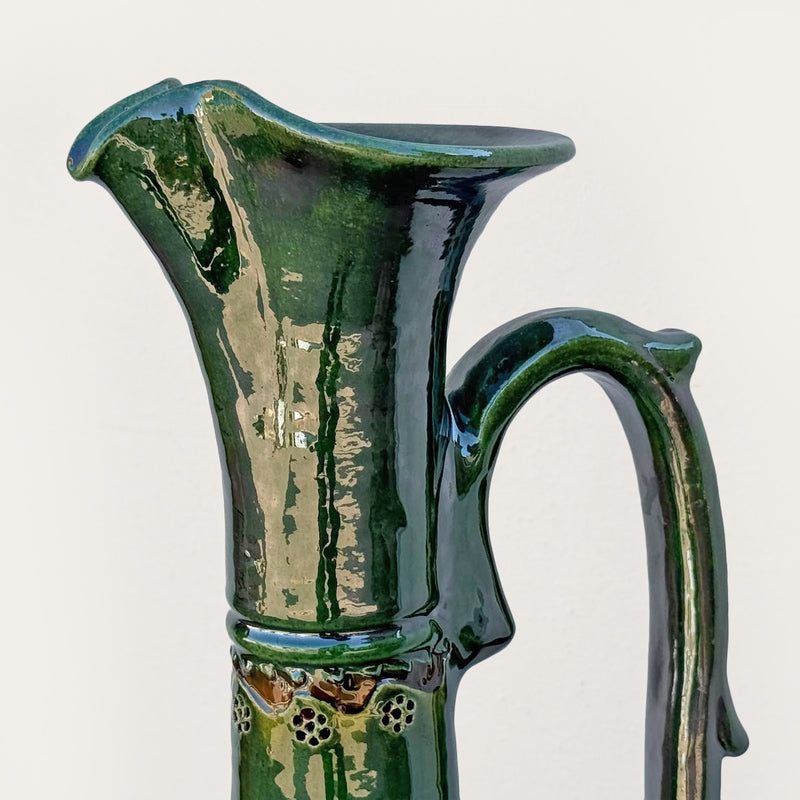 Lagrimero decorative green ceramic vessel by Pablo Tito with hand-carved sgraffito decoration, handcrafted in Andalusia, Spain.