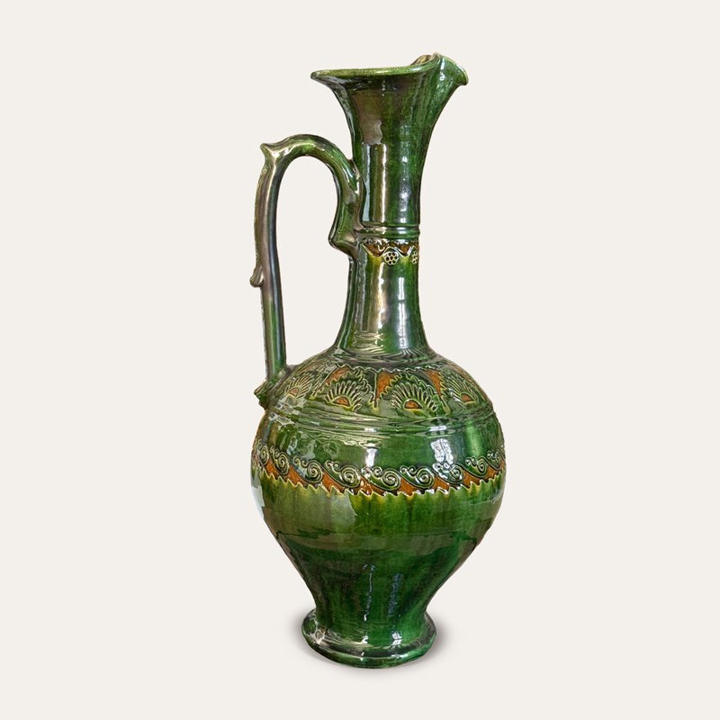 Lagrimero decorative green ceramic vessel by Pablo Tito with hand-carved sgraffito decoration, handcrafted in Andalusia, Spain.