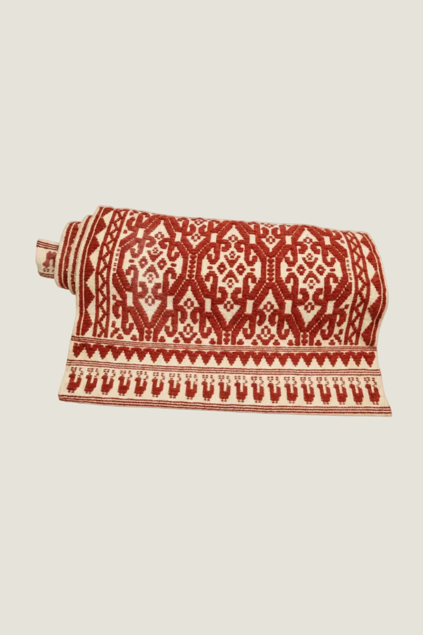 Collection of rugs and tapestries rooted in European cultural traditions, handcrafted by exceptional artisans.